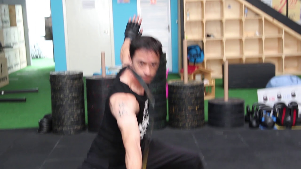 Preparação física do Ator e Dublê Gutemberg Lins